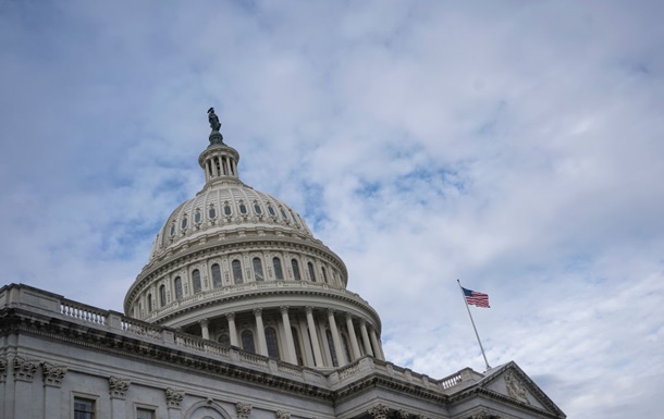 Группа сенаторов США едет в Украину для встречи с Зеленским