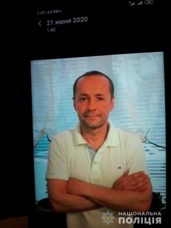 Резня возле кафе под Житомиром: подозреваемый в убийстве участника АТО оказался родственником местного головы (фото) Резня возле кафе под Житомиром: подозреваемый в убийстве участника АТО оказался родственником местного головы (фото)