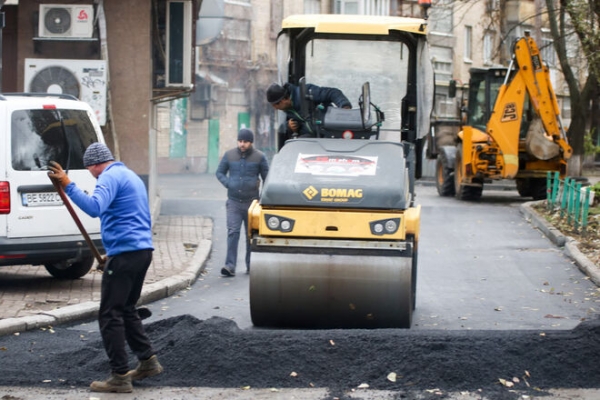 
В Украине изменят нормы строительства дорог: переходы и ограждения будут устанавливать по-новому
