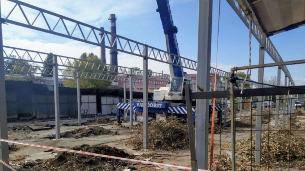 Будут новые магазины: на ильичёвском рынке наступила перестройка 