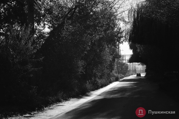 Нетуристическая Одесса, часть 3: поселок Большевик — район, который застыл во времени. Фоторепортаж