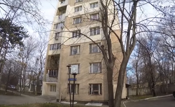Суд обязал полицию расследовать дело о махинациях с общежитием Одесской киностудии