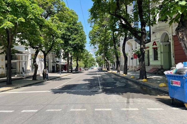 Освободили проход к Оперному, но Приморский еще закрыт: что демонтировали в центре Одессы