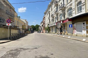 Освободили проход к Оперному, но Приморский еще закрыт: что демонтировали в центре Одессы