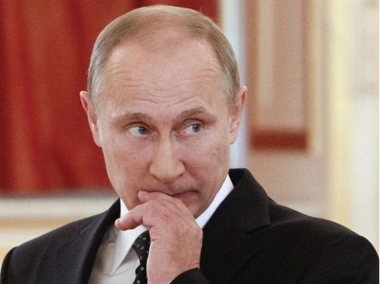 «Побачив на сцені чотирьох різних людей, зовні схожих на президента росії»: політолог про виступ путіна на Валдаї