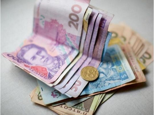 В Україні має з'явитися новий вид пенсії: хто зможе отримувати 4 тис. грн на місяць додатково