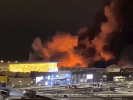 москва у вогні: в торговому центрі столиці рф пролунали вибухи і почалася пожежа