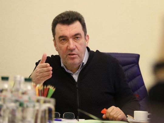 &laquo;Божевільний план Медведчука&raquo;: Данилов заявив, що&nbsp;у&nbsp;путіна думають про створення &laquo;двох Україн&raquo;