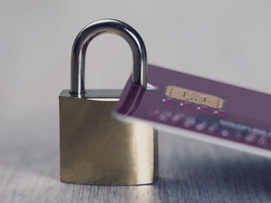 Блокування банківських рахунків: фахівець пояснила, що робити в такому випадку