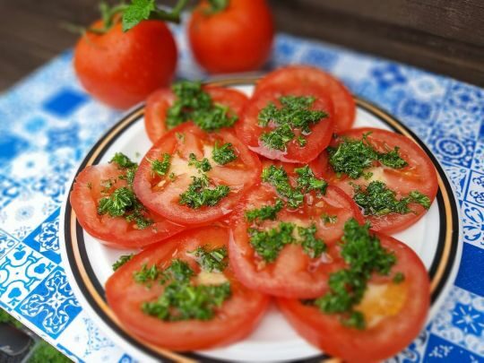 Мариновані помідори: чудова закуска за&nbsp;20 хвилин