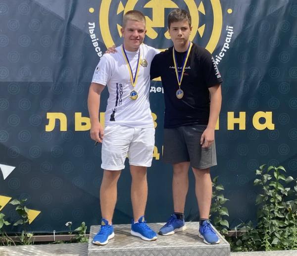 Стендова стрільба. Одеські спортсмени завоювали золоті медалі чемпіонату України Стендова стрільба. Одеські спортсмени завоювали золоті медалі чемпіонату України