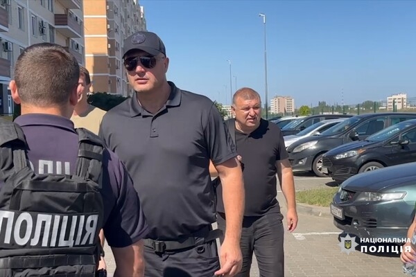 Появились подробности о похитителе из Черноморска, который взял в заложники свою семью