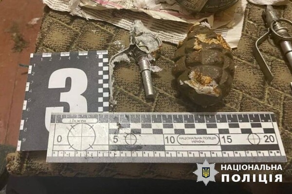В Одесской области мужчина подорвал гранату во дворе многоэтажки