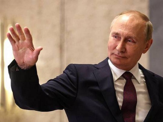 Поміркуємо на трьох: розвідка назвала число двійників путіна