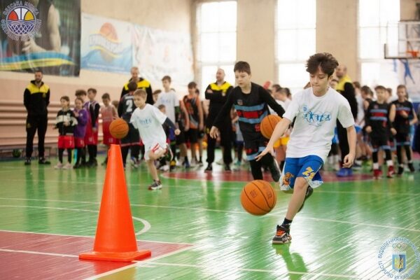 В одеський СДЮСШОР імені Літвака відбулося велике спортивне свято для дітей В одеський СДЮСШОР імені Літвака відбулося велике спортивне свято для дітей