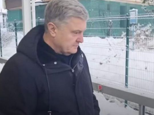 Порошенко вимагає у суді півмільйона гривень від прикордонників, які не випустили його до Польщі