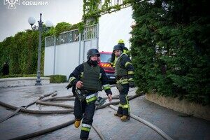 Оккупанты ударили баллистикой по Одессе: пострадали 29 человек, четверо погибли (обновляется) Оккупанты ударили баллистикой по Одессе: пострадали 29 человек, четверо погибли (обновляется)