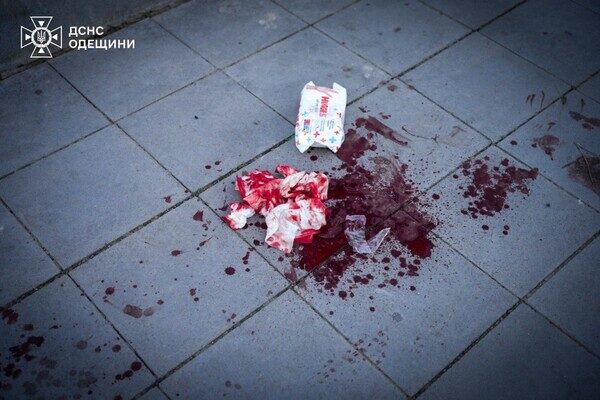 Оккупанты ударили баллистикой по Одессе: пострадали 29 человек, четверо погибли (обновляется) Оккупанты ударили баллистикой по Одессе: пострадали 29 человек, четверо погибли (обновляется)