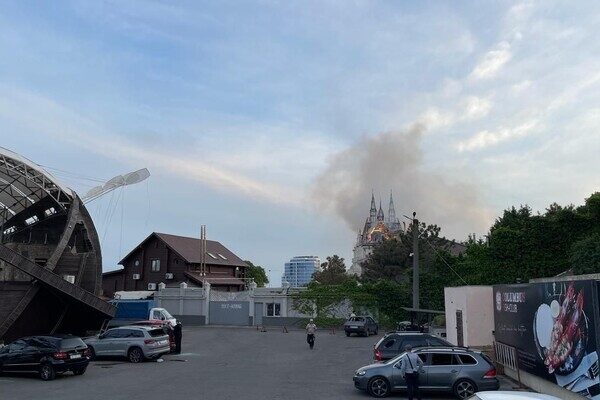 Оккупанты ударили баллистикой по Одессе: пострадали 29 человек, четверо погибли (обновляется) Оккупанты ударили баллистикой по Одессе: пострадали 29 человек, четверо погибли (обновляется)