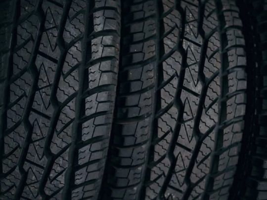 Як з користю позбутися старих шин: автомобілістам підказали три варіанти