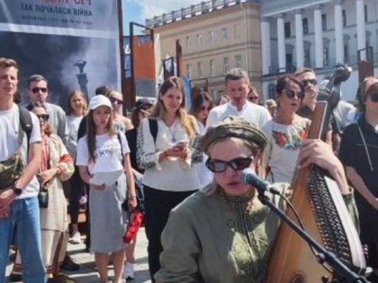 У Києві сотні людей прийшли попрощатися з «госпітальєром» Іриною Цибух (відео)
