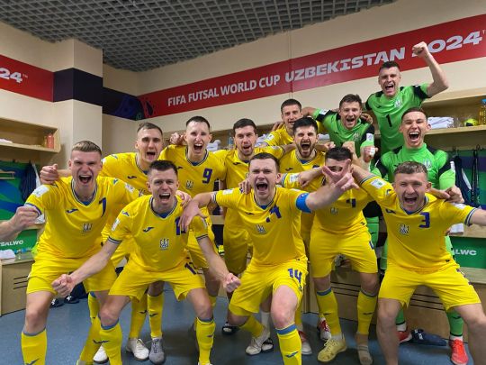 Де дивитись онлайн Україна — Бразилія: розклад трансляцій та прогноз на півфінал чемпіонату світу з футзалу