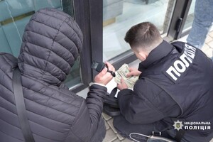Снятие с розыска за шесть тысяч долларов: военные из Одесской области злоупотребляли влиянием