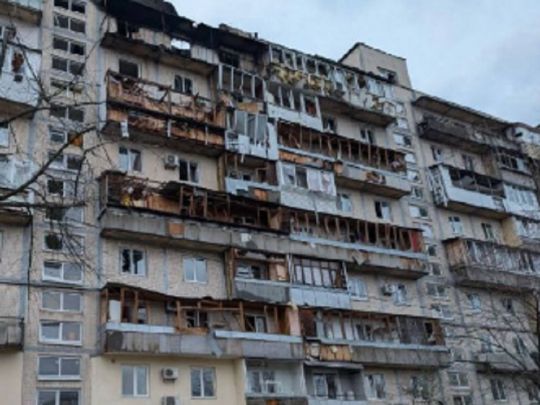Пряме влучання дрону в будинок: мешканка столиці після атаки БПЛА поділилась уроками виживання
