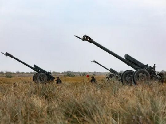 Володимир Зеленський заявив, що Китай постачає рф артилерію: про які гармати може йтися