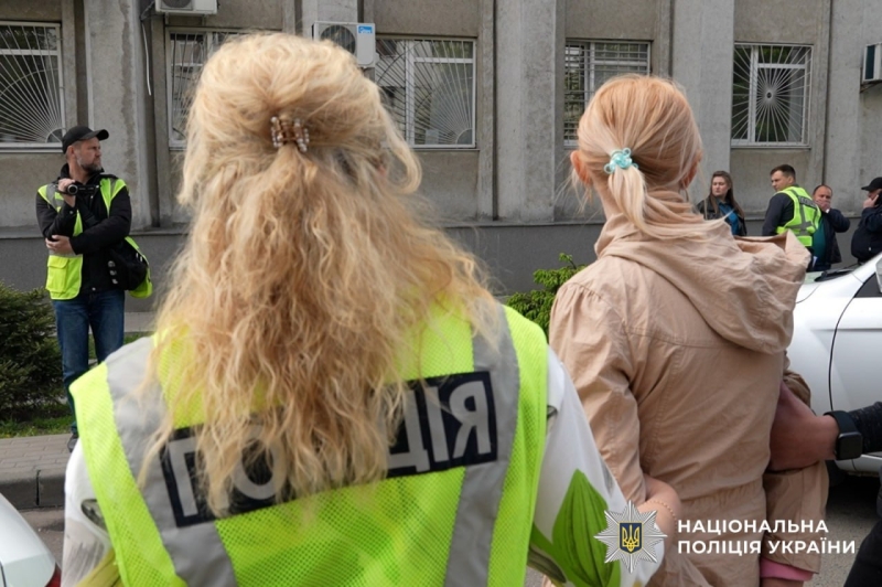 У Сумах матір намагалась продати власну дитину за 30 тисяч доларів (фото)