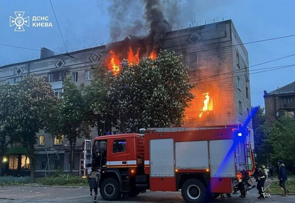 Ворог вночі атакував Київ, Запоріжжя та низку мирних міст України: є загиблі та постраждалі