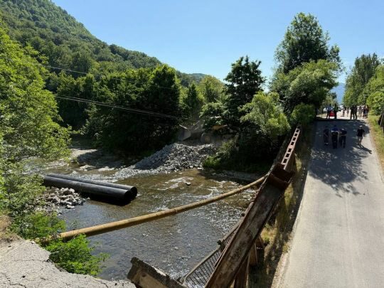 Інвестиція в інфраструктуру державного значення: на Закарпатті «Вітряні парки України» допоможуть із відновленням зруйнованого мосту