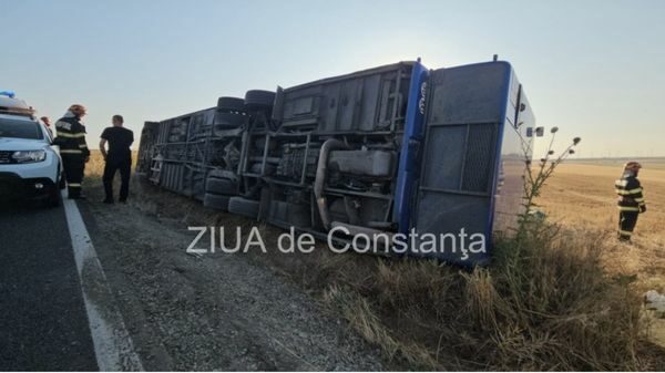 Серед пасажирів були діти: у Румунії перекинувся автобус з 55 українцями