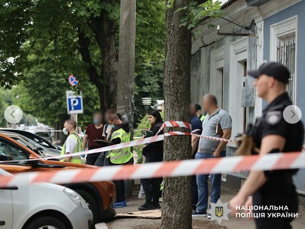 Застрелив дружину і&nbsp;наклав на&nbsp;себе руки: кривава сімейна драма розігралася на&nbsp;одній з&nbsp;вулиць Житомира (фото)