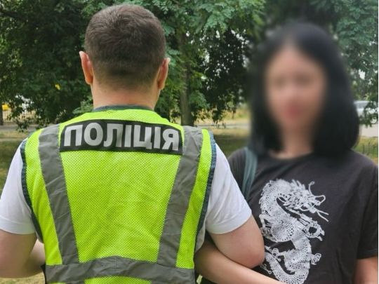 Поліція розшукала поціновувачку росії, що&nbsp;оскандалилася в&nbsp;київському метро: що&nbsp;їй&nbsp;загрожує