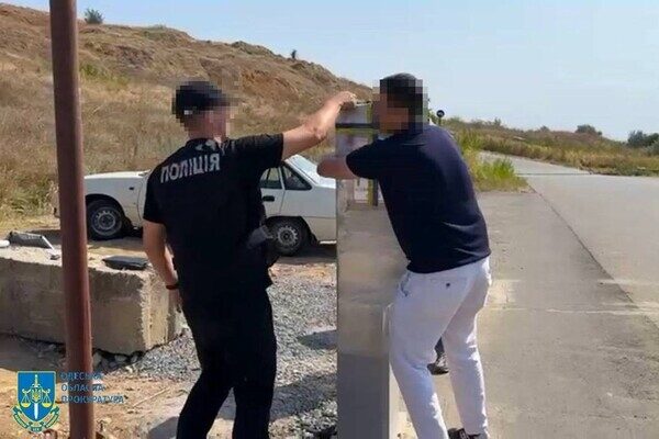 В Одессе чиновники препятствовали доступу к морю: дело расследуют правоохранители В Одессе чиновники препятствовали доступу к морю: дело расследуют правоохранители