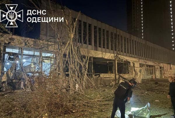 Нічна атака стала рекордною: понад 800 дронів та ракет били по Україні