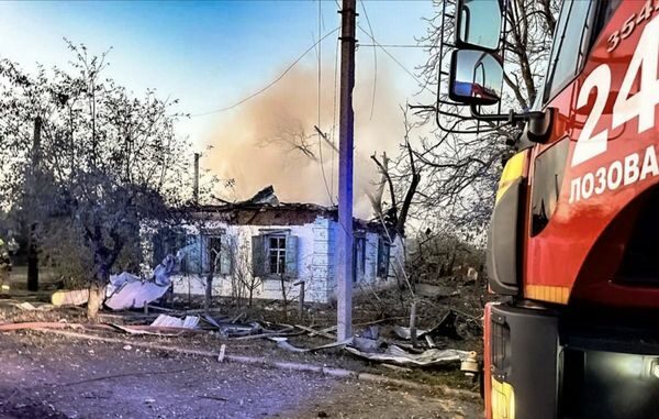 Окупанти вдарили по Лозовій на Харківщині: бомба пролетіла 130 км