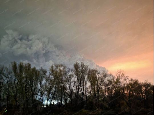 Точно в ціль: безпілотники підпалили важливі заводи у росії (фото, відео)