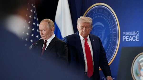 Трамп ужесточает санкции против России, переговоры заходят в тупик Трамп ужесточает санкции против России, переговоры заходят в тупик
