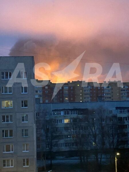 Після атаки дронів у Московській області виникла маштабна пожежа на Шатурській ДРЕС (фото, відео)