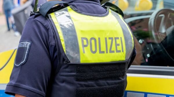 В Германии предотвращена атака на рождественский рынок В Германии предотвращена атака на рождественский рынок