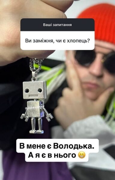 В терапії: популярна співачка зізналася у важкій депресії (фото)