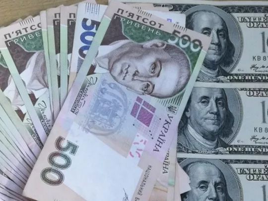 Буде невелике зростання: що&nbsp;очікує курс долара до&nbsp;18 січня