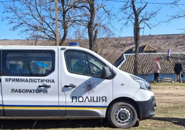В Одесской области мужчина стрелял из ружья по собаке и щенкам В Одесской области мужчина стрелял из ружья по собаке и щенкам