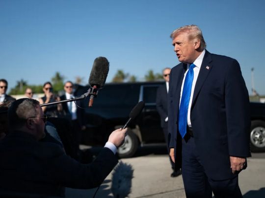 Рейтинг Трампа в США впав до найнижчого рівня — Reuters