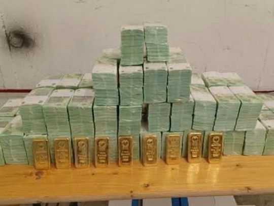 «Підробляли документи в туалеті»: Угорщина вигадала нові звинувачення українським інкасаторам