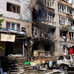 Росіяни завдали удару по Павлограду: дрон вразив багатоповерхівку