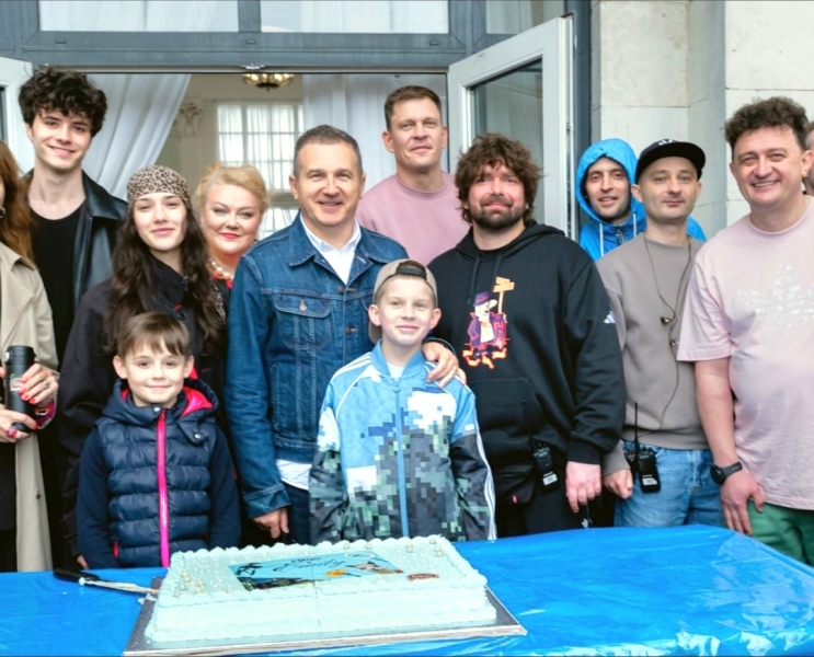 Розкішний Emily Resort стане серцем зйомок ромкому про українську Емілі: що відомо