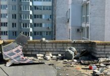 РФ нанесла удар по многоэтажке и домовладению в Одесской области: последствия атаки